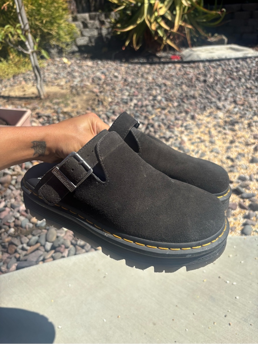 Clogs - Picture 3 of 12